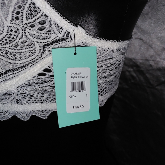 Bra - Picture 2 of 4